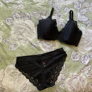 Victoria Secret Black Lingerie Set